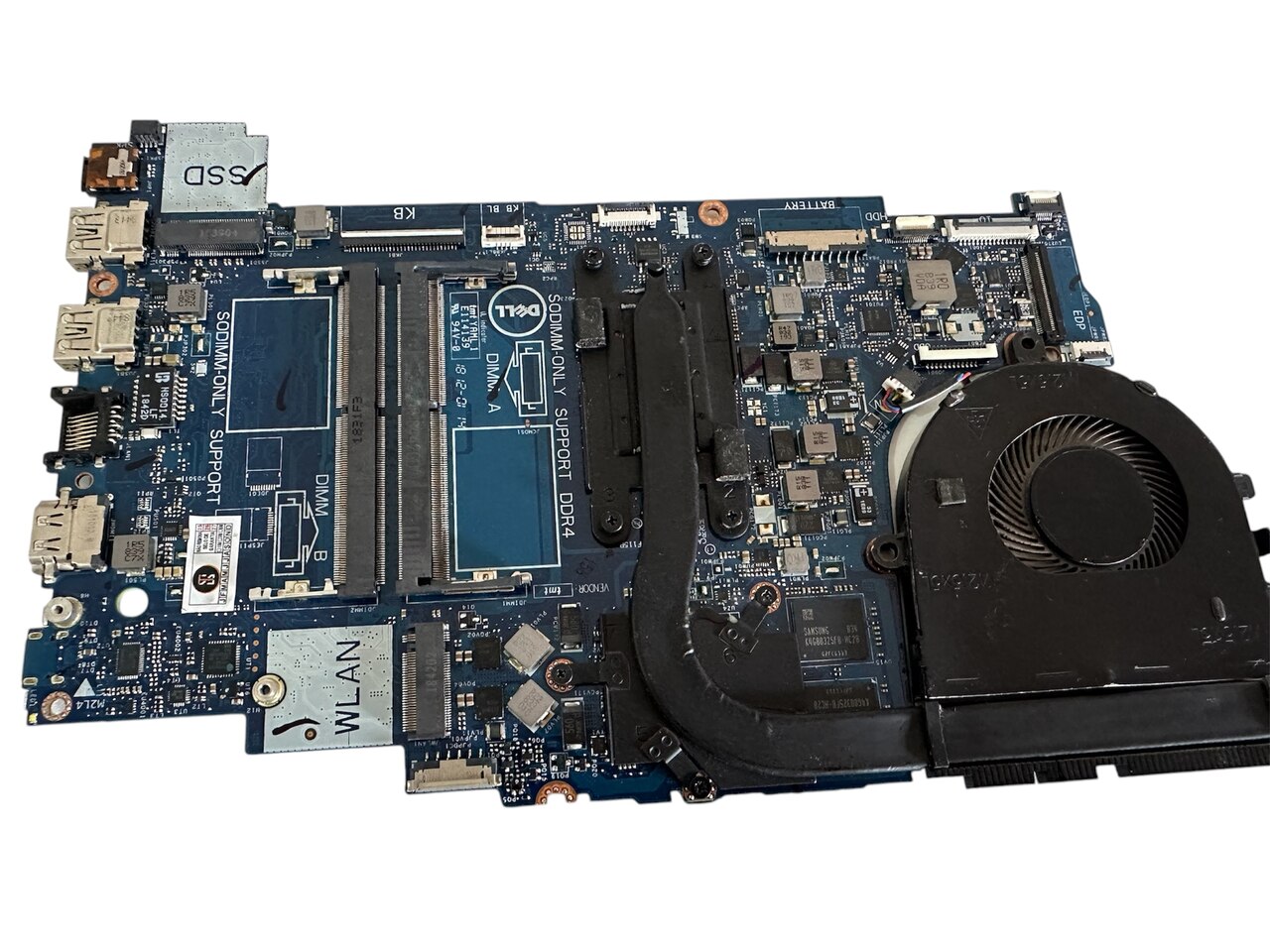 Placa Mãe Notebook Dell Inspiron 5570 P75f I7-8550u C/ Video AMD 2GB Cod.3451 - Imagem 3